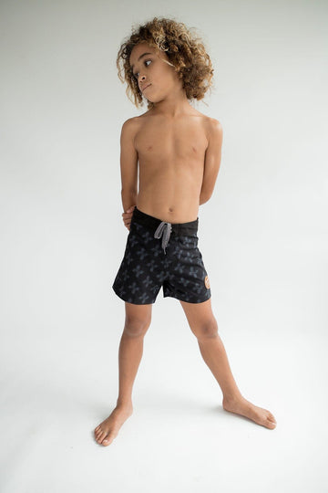 Kid’s Townshorts in Black Breadfruit Bandana